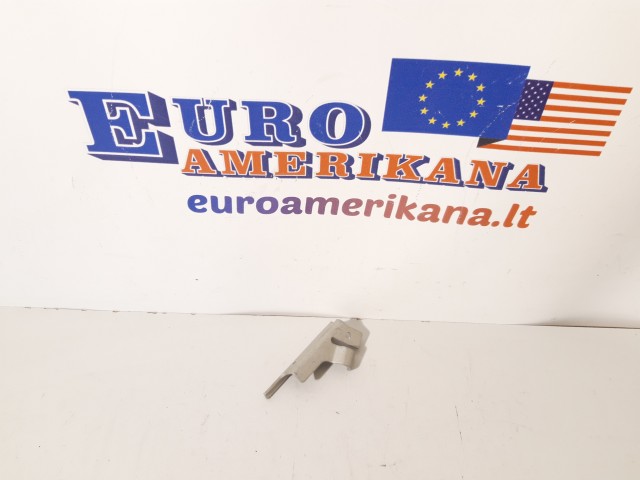 Tepalo aušintuvo priekinis laikiklis